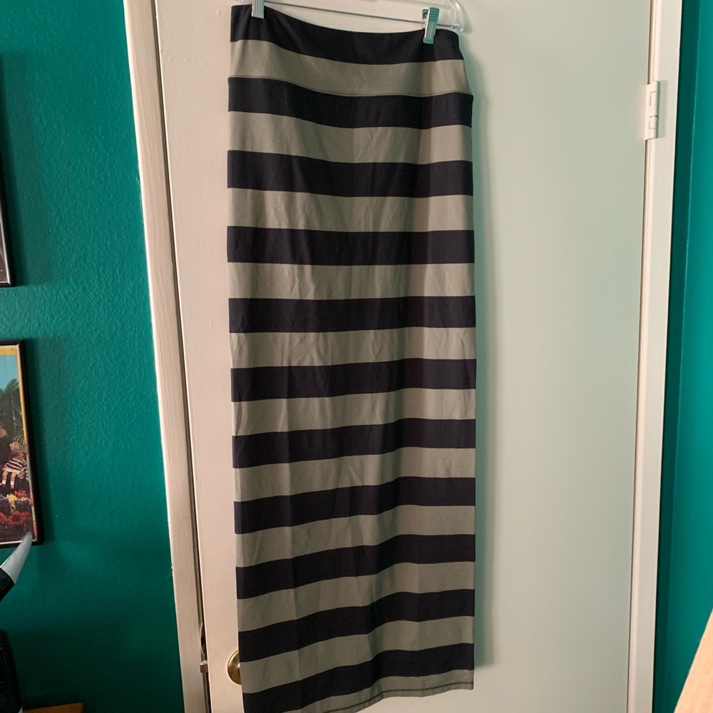 Free people maxi skirt size M